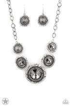 Load image into Gallery viewer, Paparazzi - Global Glamour Necklace