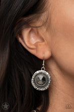 Load image into Gallery viewer, Paparazzi - Global Glamour Necklace