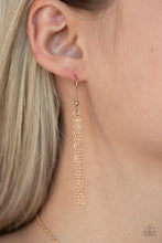 Load image into Gallery viewer, Paparazzi - Formal Florals - Gold Necklace