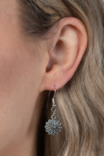 Load image into Gallery viewer, Paparazzi - Marigold Meadows - Pink Necklace