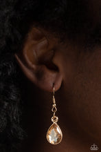 Load image into Gallery viewer, Paparazzi - Built Beacon - Gold Necklace