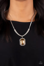 Load image into Gallery viewer, Paparazzi - Fit for a DRAMA QUEEN - Brown Necklace
